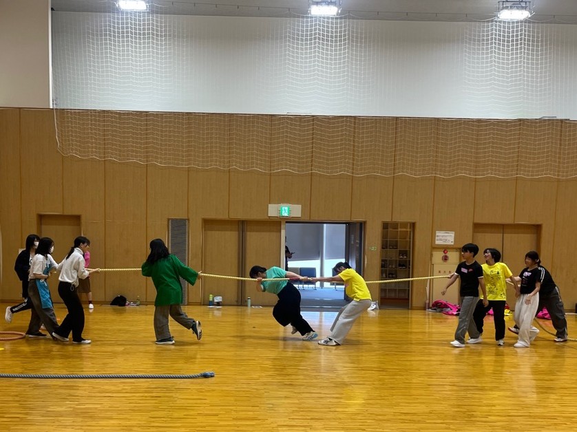 綱引き
